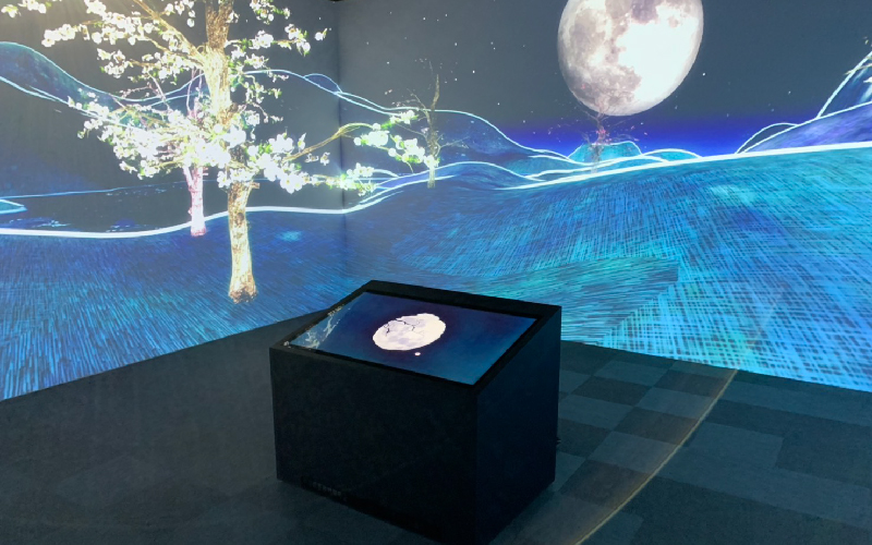 「故宮x高美館：國寶新境－新媒體藝術展」以科技走入磅礡山水 執筆題寫虛擬狂草