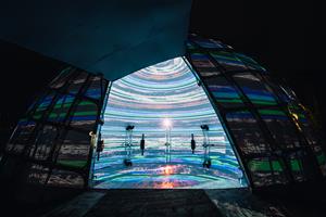 1_高美館與C-LAB合作「FUTURE VISION LAB」@台灣燈會，高解析影音空間「DOME」打造360度沉浸式體驗。（攝影：林軒朗）
