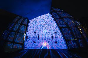 3_高美館與C-LAB合作「FUTURE VISION LAB」@台灣燈會，高解析影音空間「DOME」打造360度沉浸式體驗。（攝影：林軒朗）
