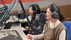 7_Podcast節目《時代之聲》主持群－楊子瑄（右）、洪采妮（左）