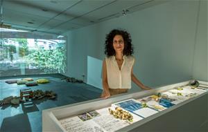 伊朗裔德籍跨領域藝術家帕里薩•卡里米（Parisa Karimi）