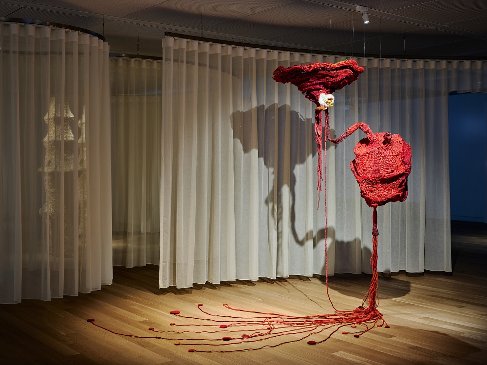 成為珍珠之前：「小南方」的少女與靈光